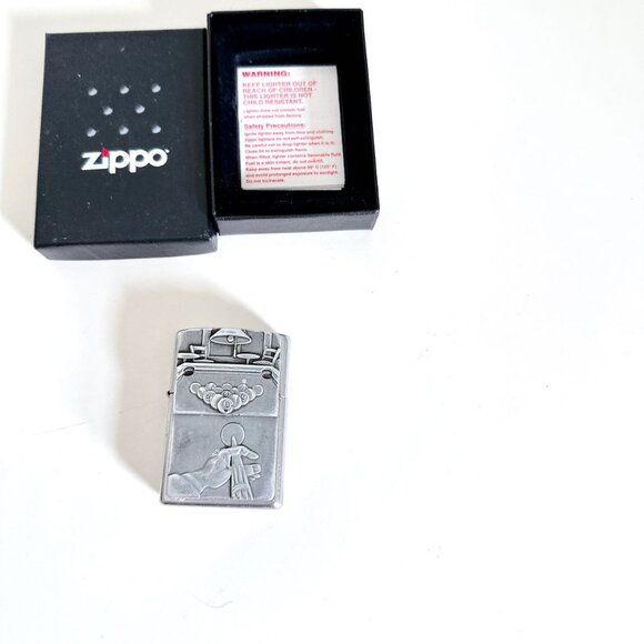 ZIPPO LIGHTER MADE IN USA BILLIARDS POOL PLAYER SURPRISE 2005 - Picture 4 of 12